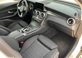 Мерседес ЦЛЦ-клас 2018 у Європі на Automoto.ua Мерседес ЦЛЦ-клас, об'ємом двигуна 2.99 л та пробігом 147 тис. км за 99999 $, фото 22 на Automoto.ua