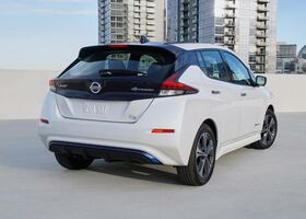 Nissan Leaf 2020 на тест-драйве, фото 9