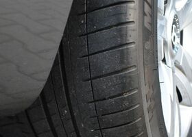 Серый Бентли Континенталь флаинг спур, объемом двигателя 6 л и пробегом 100 тыс. км за 43504 $, фото 10 на Automoto.ua
