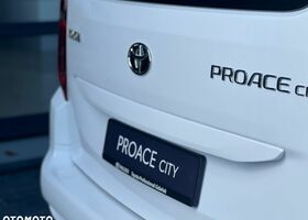 Тойота Proace City Verso, объемом двигателя 1.5 л и пробегом 11 тыс. км за 27192 $, фото 13 на Automoto.ua
