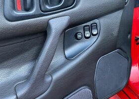 Мицубиси 3000 ГТ 1994 в Европе на Automoto.ua Красный Мицубиси 3000 ГТ, объемом двигателя 2.97 л и пробегом 171 тыс. км за 160000 $, фото 22 на Automoto.ua