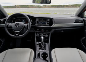 Volkswagen Jetta 2019 на тест-драйве, фото 11