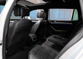 Фольксваген Пассат Вариант 2015 в Европе на Automoto.ua Серебряный Фольксваген Пассат Вариант, объемом двигателя 1.4 л и пробегом 259 тыс. км за 10545 $, фото 13 на Automoto.ua