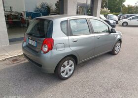 Шевроле Авео 2011 у Європі на Automoto.ua Сірий Шевроле Авео, об'ємом двигуна 1.21 л та пробігом 122 тис. км за 5400 $, фото 5 на Automoto.ua