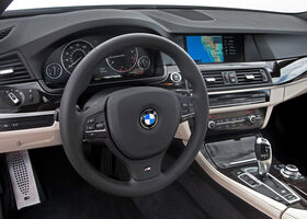BMW 528 2015 на тест-драйве, фото 8