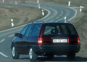 Опель Омега, Универсал 1986 - 1994 A Caravan 3.0