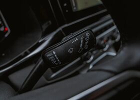 Фольксваген T6.1 Transporter 2023 у Європі на Automoto.ua Чорний Фольксваген T6.1 Transporter, об'ємом двигуна 1.97 л та пробігом 5 тис. км за 102412 $, фото 14 на Automoto.ua