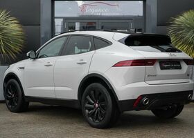 Сірий Ягуар E-Pace, об'ємом двигуна 2 л та пробігом 65 тис. км за 35430 $, фото 1 на Automoto.ua