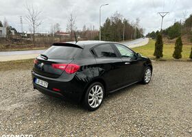 Альфа Ромео Giulietta, об'ємом двигуна 1.37 л та пробігом 178 тис. км за 7322 $, фото 4 на Automoto.ua