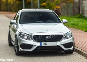 Мерседес Ц-Класс 2015 в Европе на Automoto.ua Серый Мерседес Ц-Класс, объемом двигателя 1 л и пробегом 136 тыс. км за 19347 $, фото 12 на Automoto.ua