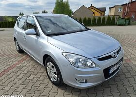 Хендай i30, об'ємом двигуна 1.4 л та пробігом 172 тис. км за 2916 $, фото 2 на Automoto.ua