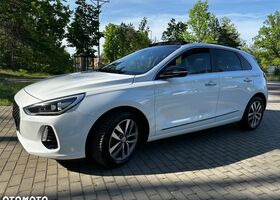 Хендай i30, об'ємом двигуна 1.35 л та пробігом 84 тис. км за 12937 $, фото 6 на Automoto.ua