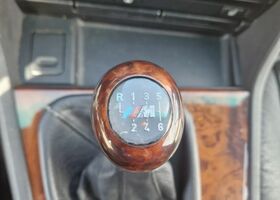 БМВ 5 Серия, объемом двигателя 4.4 л и пробегом 256 тыс. км за 15019 $, фото 10 на Automoto.ua