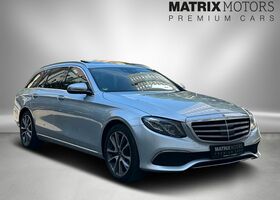 Сірий Мерседес E 250, об'ємом двигуна 1.99 л та пробігом 105 тис. км за 26982 $, фото 20 на Automoto.ua