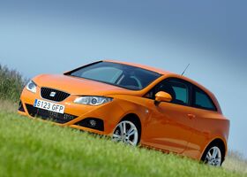 Сеат Ibiza, Хетчбек 2010 - н.в. Seat  IV 1.4 TSI 3 dr AT  (180 Hp)