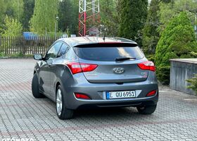 Хендай i30, об'ємом двигуна 1.4 л та пробігом 178 тис. км за 6458 $, фото 5 на Automoto.ua