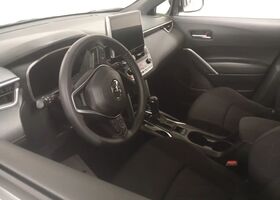 Тойота Corolla Cross 2023 в Европе на Automoto.ua Серый Тойота Corolla Cross, объемом двигателя 1.99 л и пробегом 39 тыс. км за 35897 $, фото 12 на Automoto.ua