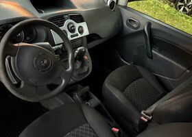 Рено Kangoo E-TECH 2012 в Европе на Automoto.ua Рено Kangoo E-TECH, объемом двигателя 0 л и пробегом 77 тыс. км за 2900 $, фото 6 на Automoto.ua