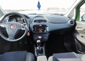 Фіат Пунто, об'ємом двигуна 1.37 л та пробігом 83 тис. км за 6048 $, фото 11 на Automoto.ua