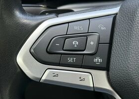 Фольксваген Гольф 2023 у Європі на Automoto.ua Білий Фольксваген Гольф, об'ємом двигуна 1.5 л та пробігом 116 тис. км за 26761 $, фото 6 на Automoto.ua