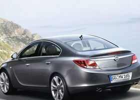 Опель Інсігнія, Седан 2008 - н.в. Sedan 2.0 Turbo