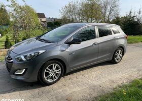 Хендай i30, об'ємом двигуна 1.58 л та пробігом 144 тис. км за 7322 $, фото 29 на Automoto.ua