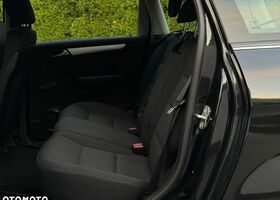 Мерседес Б-класс 2007 в Европе на Automoto.ua Черный Мерседес Б-класс, объемом двигателя 1 л и пробегом 284 тыс. км за 3124 $, фото 13 на Automoto.ua