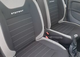 Дачія Sandero StepWay, об'ємом двигуна 1 л та пробігом 34 тис. км за 4644 $, фото 4 на Automoto.ua