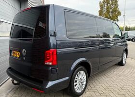 Фольксваген Transporter 2021 в Европе на Automoto.ua Синий Фольксваген Transporter, объемом двигателя 1.97 л и пробегом 99 тыс. км за 42248 $, фото 4 на Automoto.ua