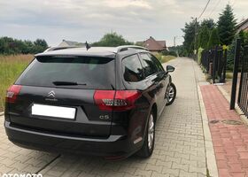 Сітроен С5, об'ємом двигуна 2 л та пробігом 246 тис. км за 6911 $, фото 6 на Automoto.ua