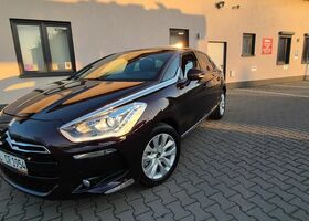 Ситроен ДС5 2014 в Европе на Automoto.ua Фиолетовый Ситроен ДС5, объемом двигателя 1 л и пробегом 219 тыс. км за 8693 $, фото 35 на Automoto.ua