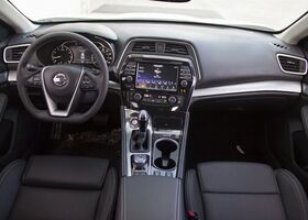 Nissan Maxima 2017 на тест-драйве, фото 9