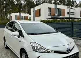 Тойота Prius Plus, об'ємом двигуна 1.8 л та пробігом 260 тис. км за 13499 $, фото 2 на Automoto.ua