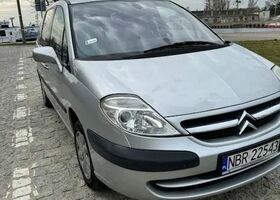 Сітроен С8, об'ємом двигуна 2 л та пробігом 248 тис. км за 2786 $, фото 1 на Automoto.ua