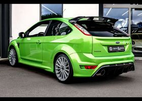 Форд Фокус 2010 у Європі на Automoto.ua Зелений Форд Фокус, об'ємом двигуна 2.52 л та пробігом 45 тис. км за 46615 $, фото 2 на Automoto.ua