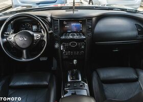 Інфініті QX70, об'ємом двигуна 2.99 л та пробігом 153 тис. км за 21382 $, фото 8 на Automoto.ua