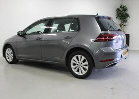 Фольксваген Гольф 2018 в Европе на Automoto.ua Серый Фольксваген Гольф, объемом двигателя 1.6 л и пробегом 67 тыс. км за 23212 $, фото 4 на Automoto.ua