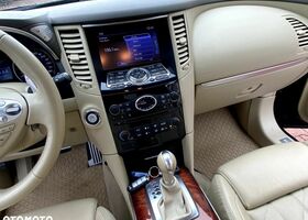 Інфініті QX70, об'ємом двигуна 2.99 л та пробігом 148 тис. км за 19849 $, фото 18 на Automoto.ua