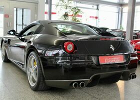 Черный Феррари 599 GTB, объемом двигателя 6 л и пробегом 45 тыс. км за 151466 $, фото 4 на Automoto.ua
