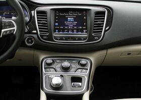 Chrysler 200 2016 на тест-драйве, фото 14