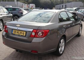 Шевроле Епіка 2009 у Європі на Automoto.ua Сірий Шевроле Епіка, об'ємом двигуна 2.49 л та пробігом 95 тис. км за 4706 $, фото 4 на Automoto.ua