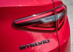 Alfa Romeo Stelvio 2019 изображение 12 Alfa Romeo Stelvio 2019 на тест-драйве, фото 12