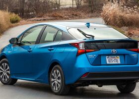 Toyota Prius 2019 на тест-драйве, фото 5