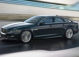 Jaguar XJ 2016 на тест-драйве, фото 2