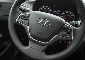 Hyundai Accent 2019 на тест-драйве, фото 8