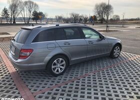 Мерседес Ц-Класс 2009 в Европе на Automoto.ua Серый Мерседес Ц-Класс, объемом двигателя 2.14 л и пробегом 280 тыс. км за 6901 $, фото 8 на Automoto.ua