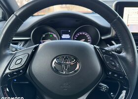 Тойота C-HR 2022 в Европе на Automoto.ua Серый Тойота C-HR, объемом двигателя 1 л и пробегом 76 тыс. км за 16925 $, фото 28 на Automoto.ua