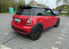 Міні Cooper S, об'ємом двигуна 1.6 л та пробігом 97 тис. км за 9287 $, фото 8 на Automoto.ua