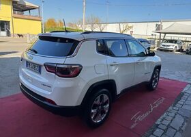 Джип Компас 2018 в Европе на Automoto.ua Белый Джип Компас, объемом двигателя 1.6 л и пробегом 70 тыс. км за 19213 $, фото 2 на Automoto.ua