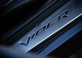 Додж Viper, об'ємом двигуна 8.3 л та пробігом 20 тис. км за 73218 $, фото 27 на Automoto.ua